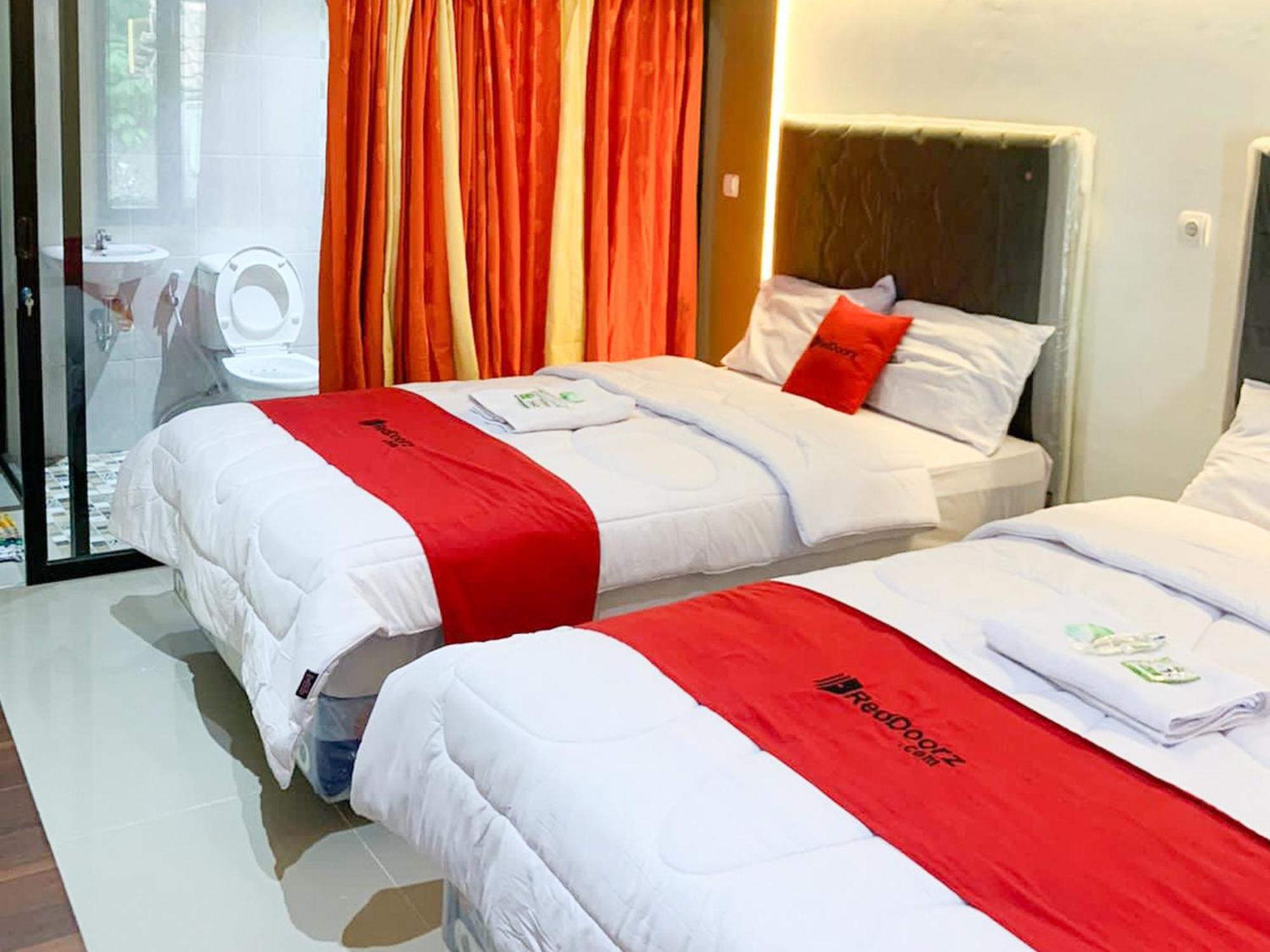 เรดดอร์ซ เนียร์ มิวเซียม กูนุง เมราปี Hotel กาลีอูรัง ภายนอก รูปภาพ