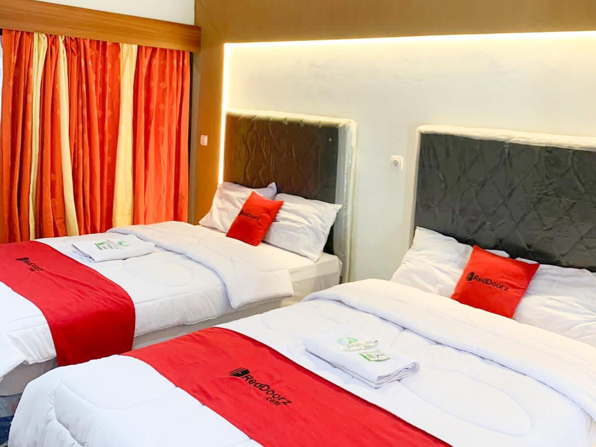 เรดดอร์ซ เนียร์ มิวเซียม กูนุง เมราปี Hotel กาลีอูรัง ภายนอก รูปภาพ